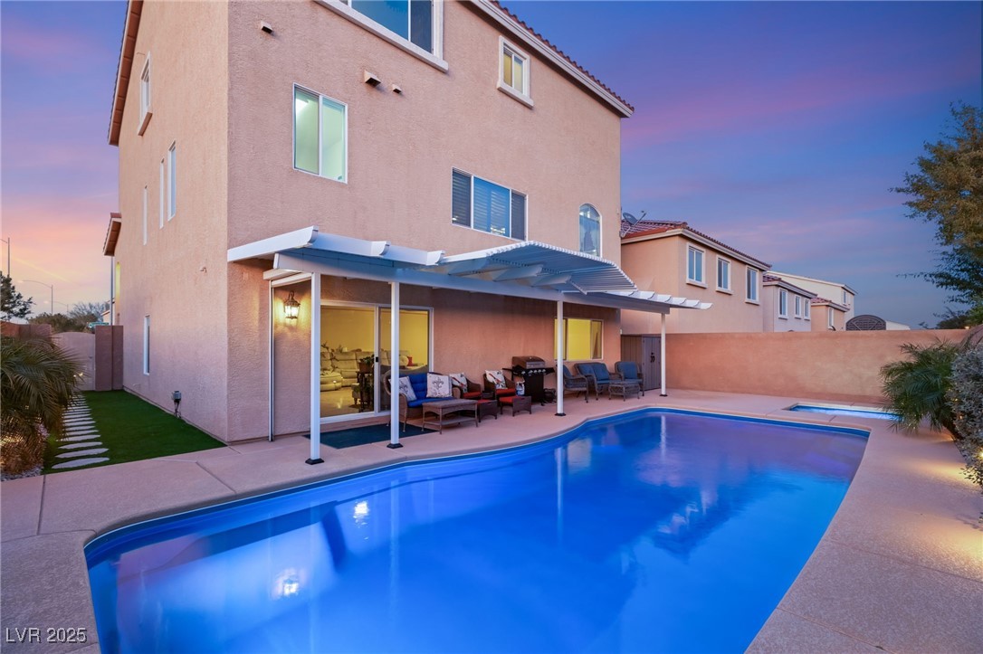 6595 Creekside Cellars Court