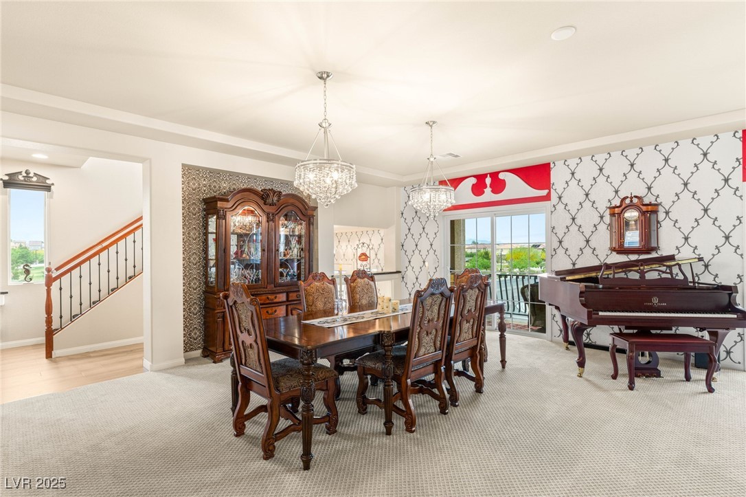 6595 Creekside Cellars Court