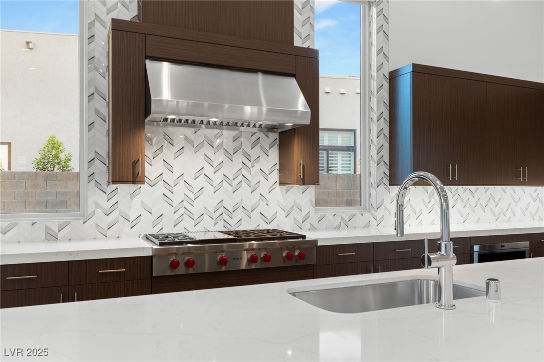 10793 Vista Altura Avenue