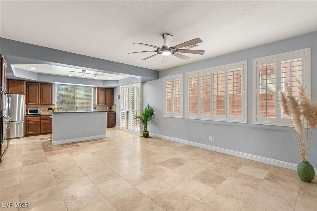 552 JADE CLIFFS Lane