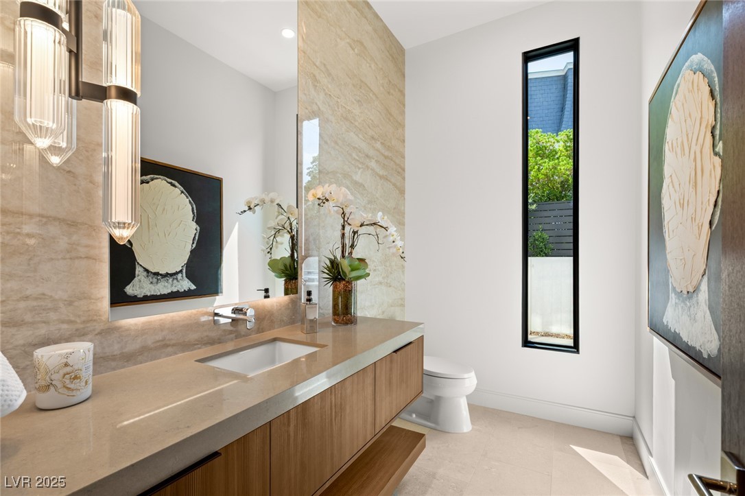 10911 Discovery Peak Court