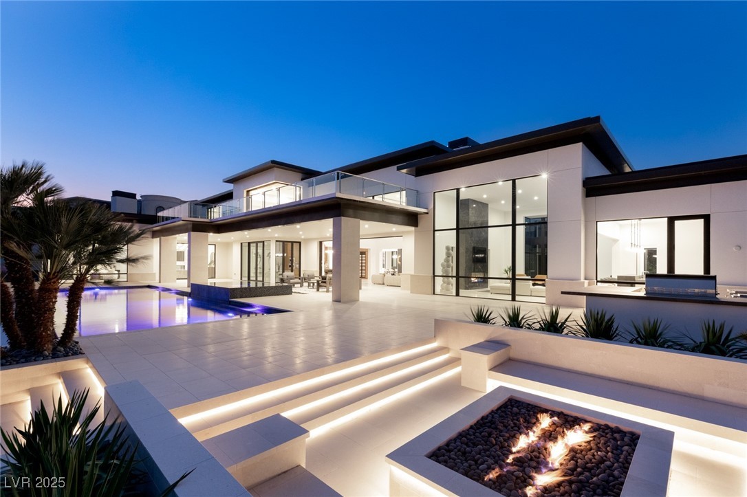 10911 Discovery Peak Court
