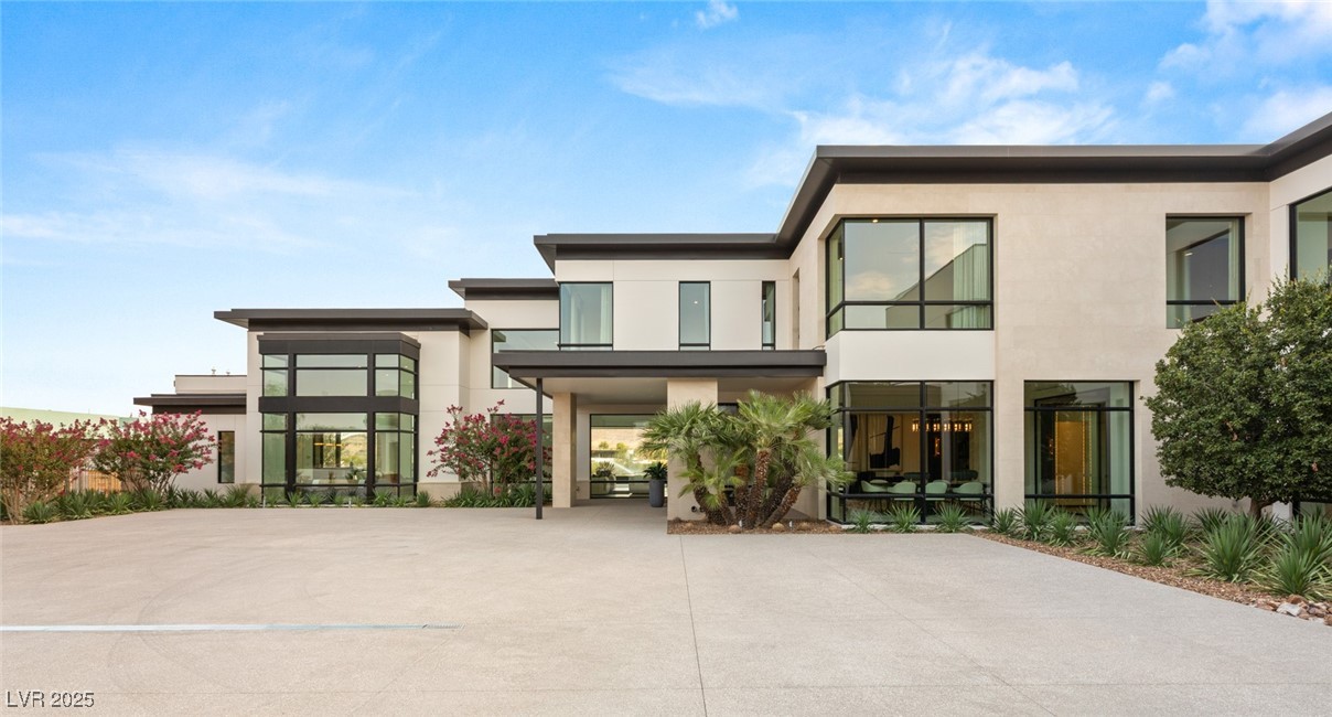 10911 Discovery Peak Court