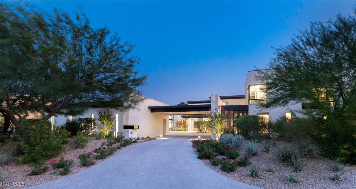 10911 Discovery Peak Court