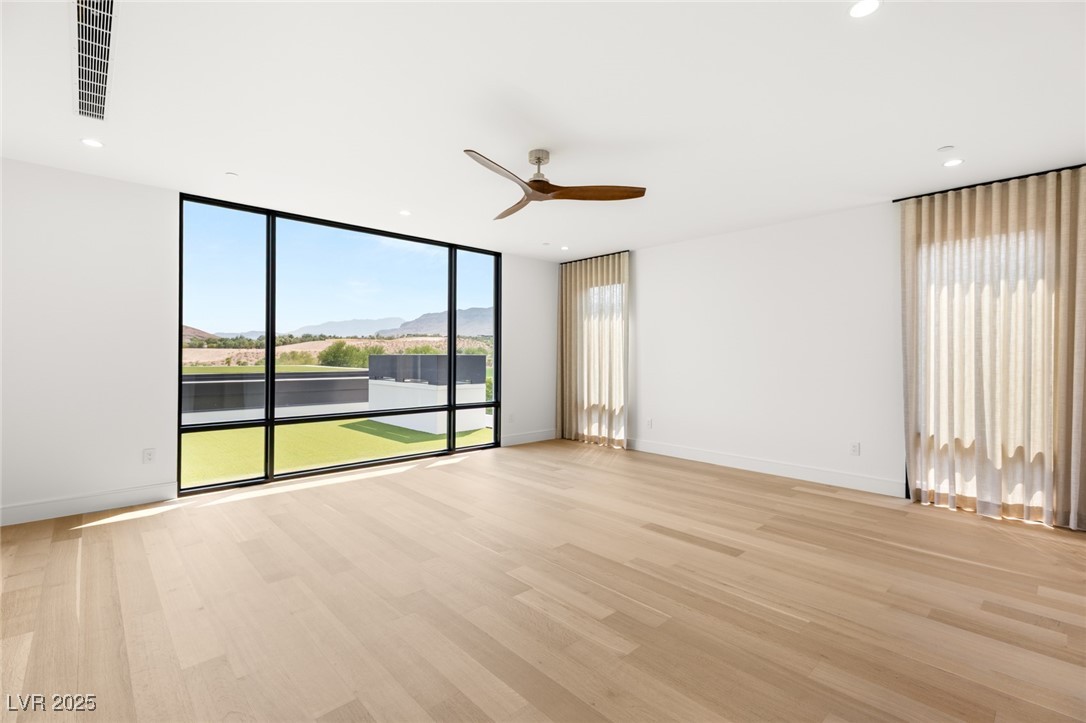 10911 Discovery Peak Court