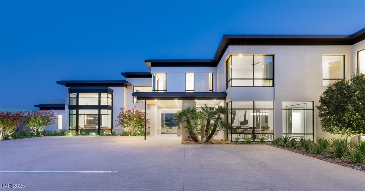 10911 Discovery Peak Court