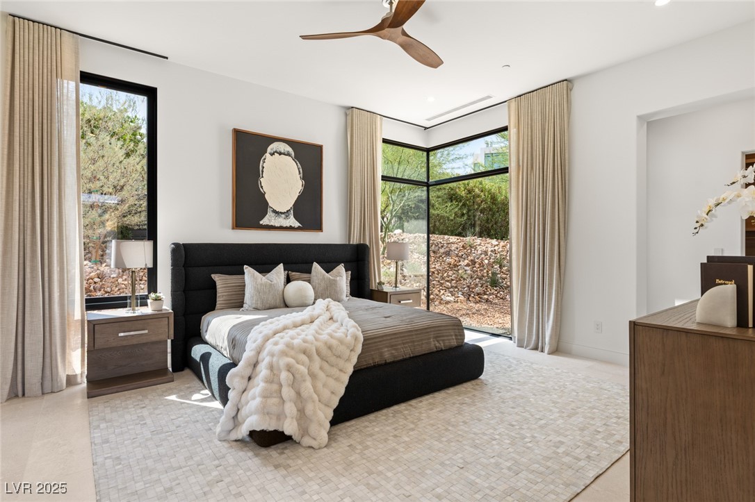 10911 Discovery Peak Court