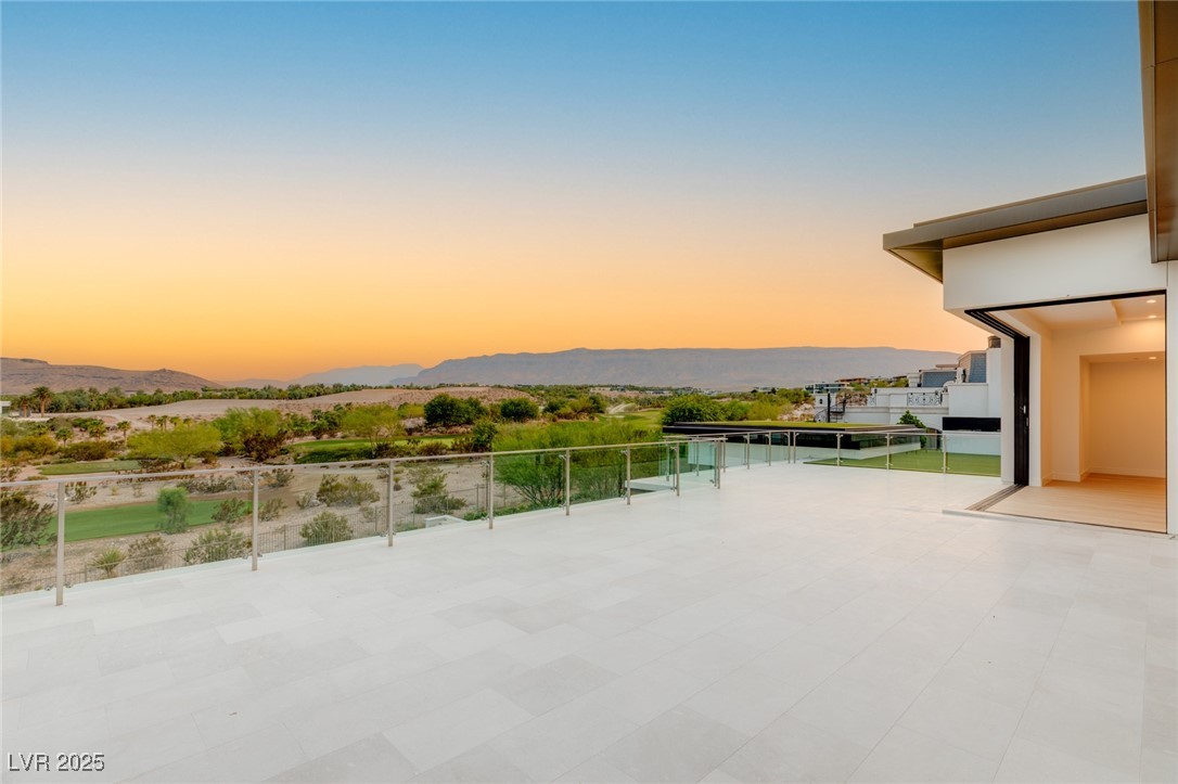 10911 Discovery Peak Court