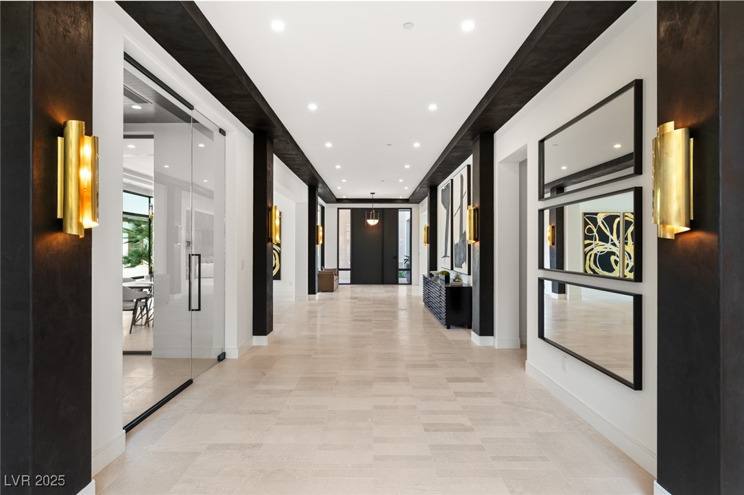 10911 Discovery Peak Court