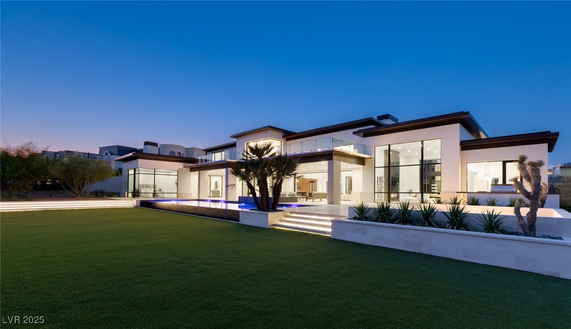 10911 Discovery Peak Court