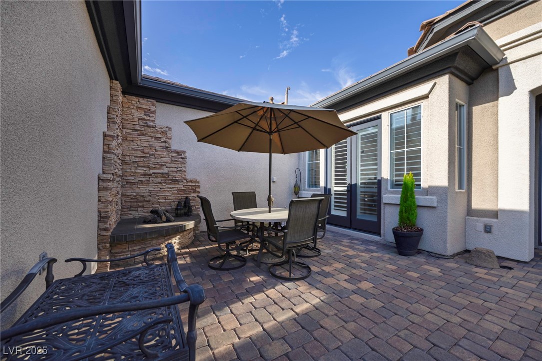 3212 WISTERIA TREE Street