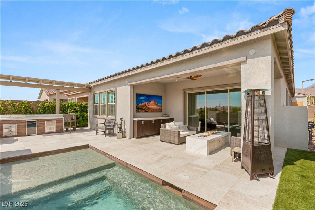 238 LITTLE HAYSTACK Drive