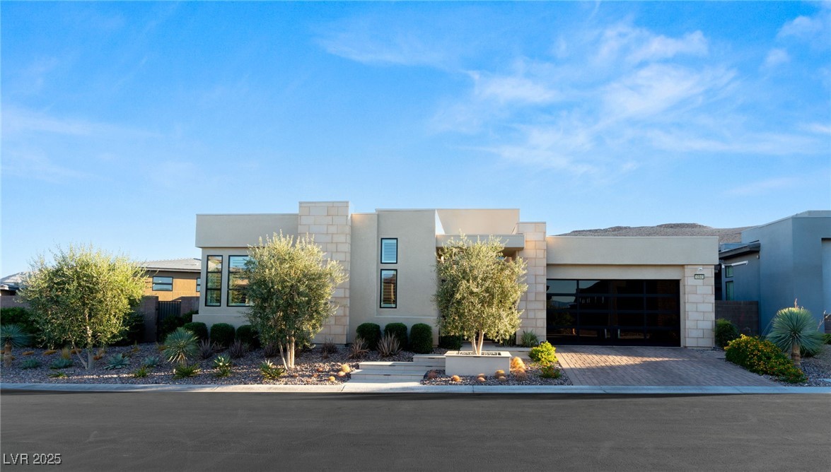 10941 WHITE CLAY Drive