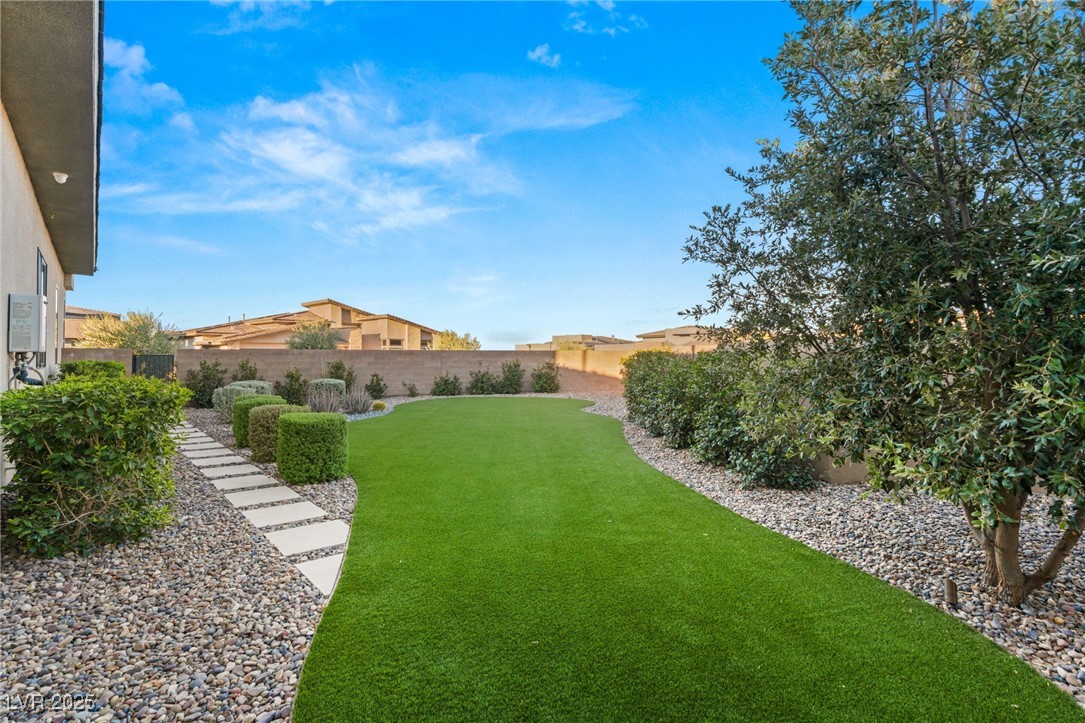 10941 WHITE CLAY Drive