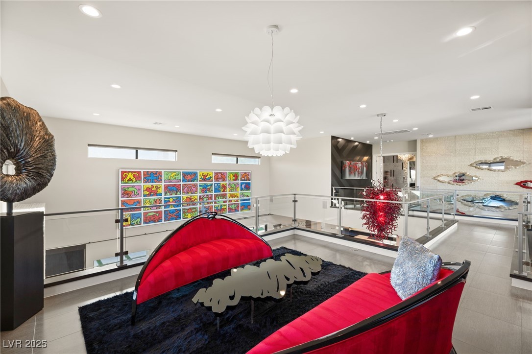 43 Grey Feather Drive