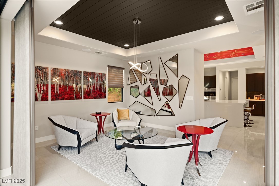 43 Grey Feather Drive