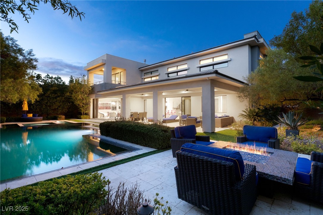 43 Grey Feather Drive
