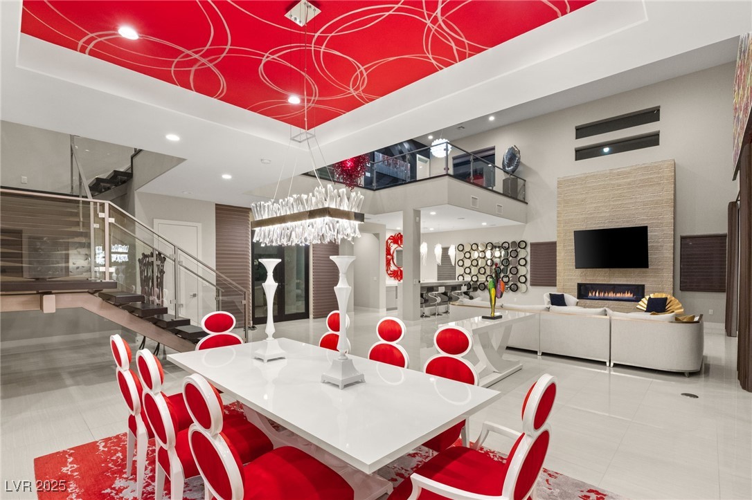 43 Grey Feather Drive