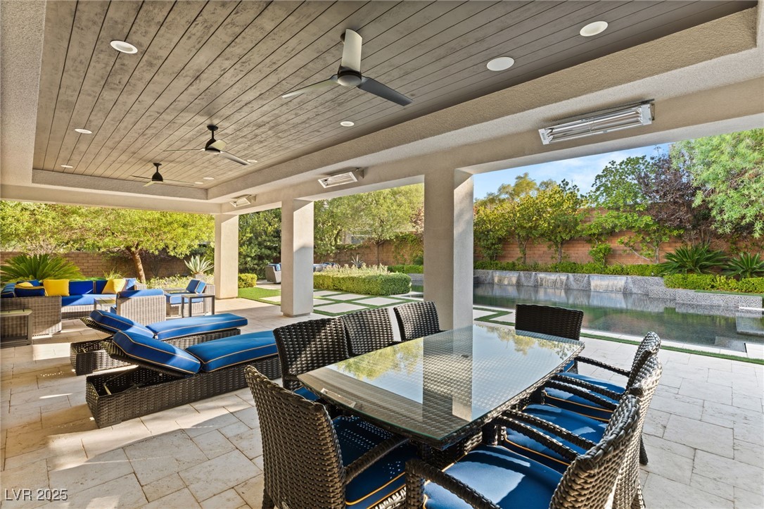 43 Grey Feather Drive