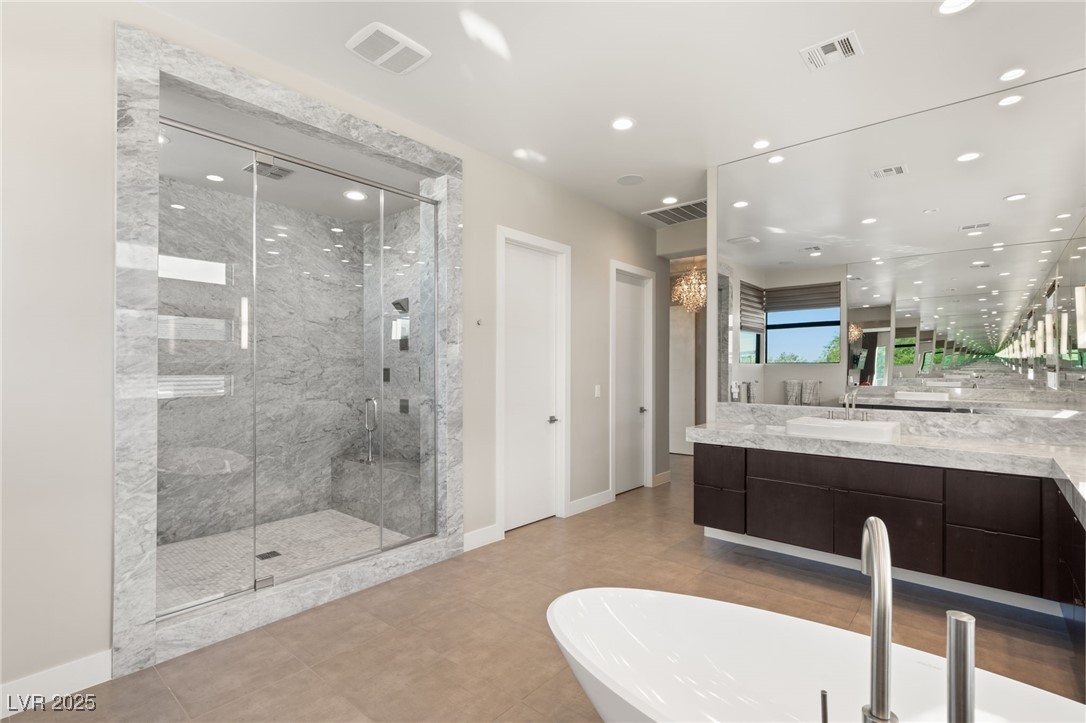 43 Grey Feather Drive