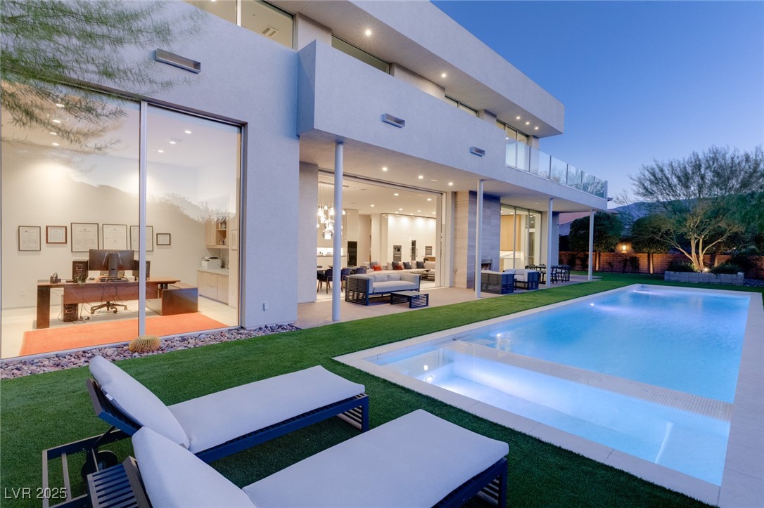 94 Hawk Ridge Drive