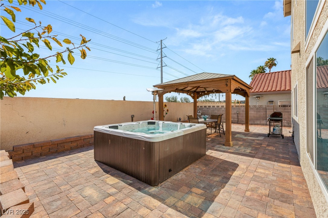 2908 REEF BAY Lane