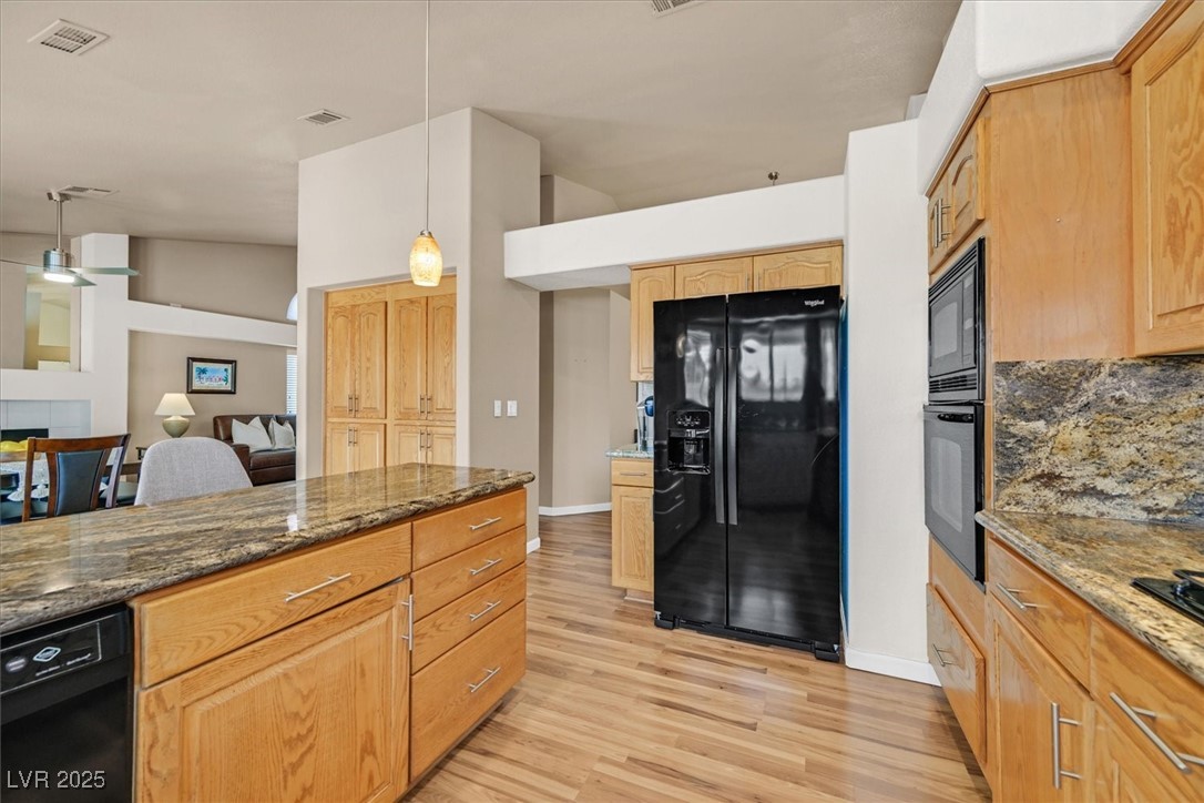 336 HUMBOLDT south Drive