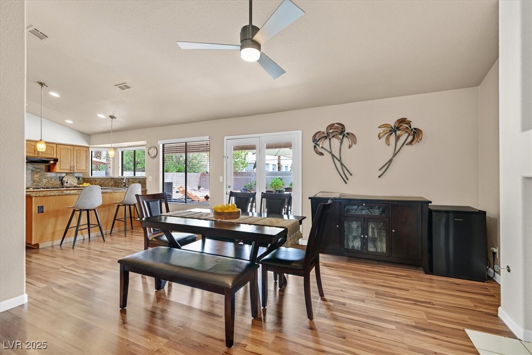 336 HUMBOLDT south Drive