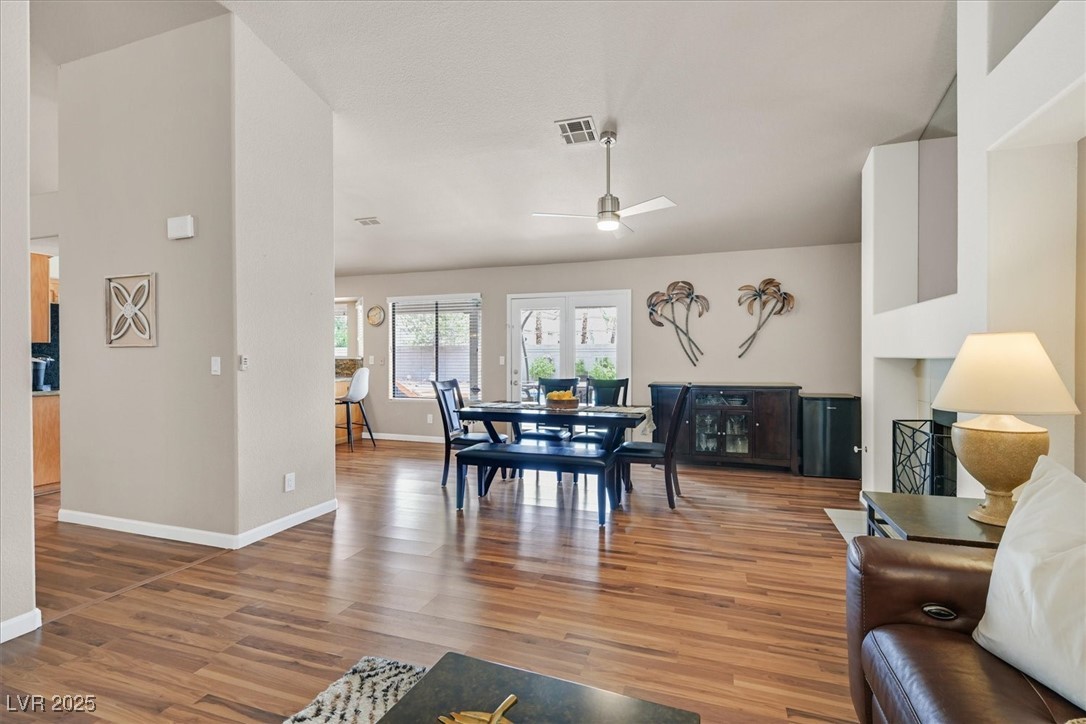 336 HUMBOLDT south Drive