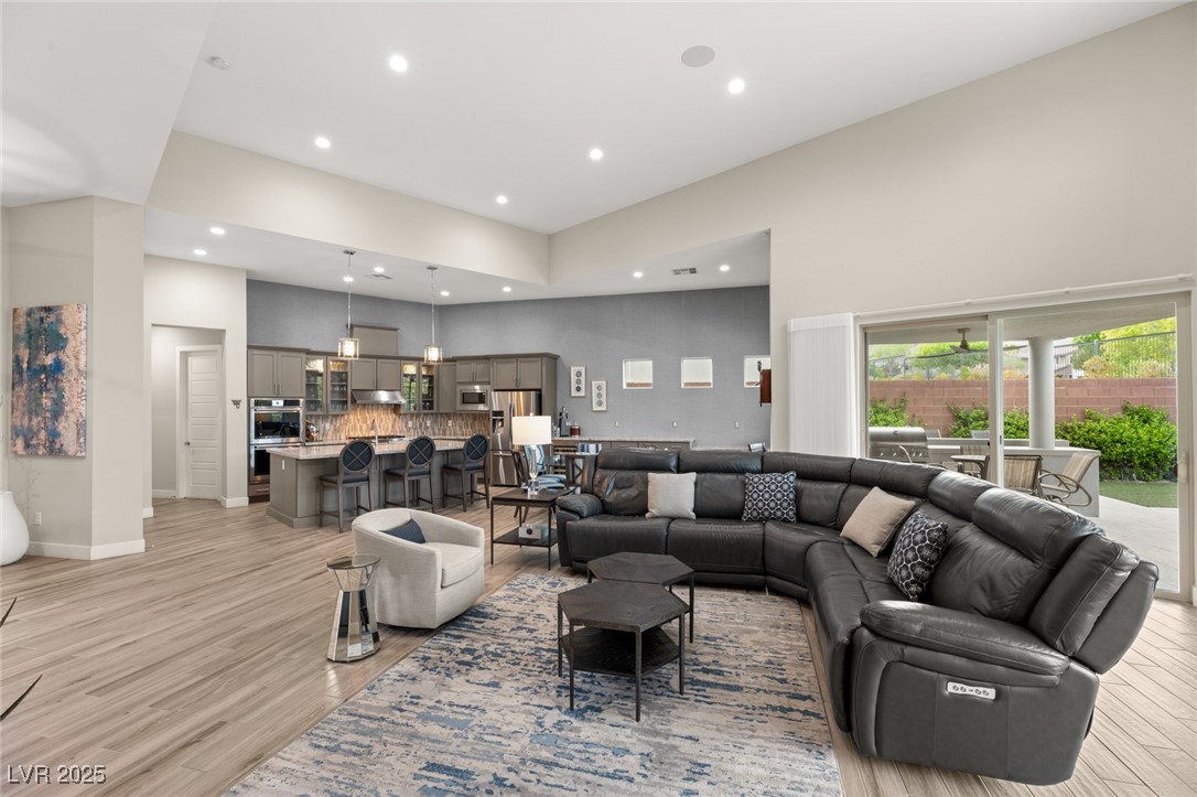 10482 CALICO TERRACE Avenue
