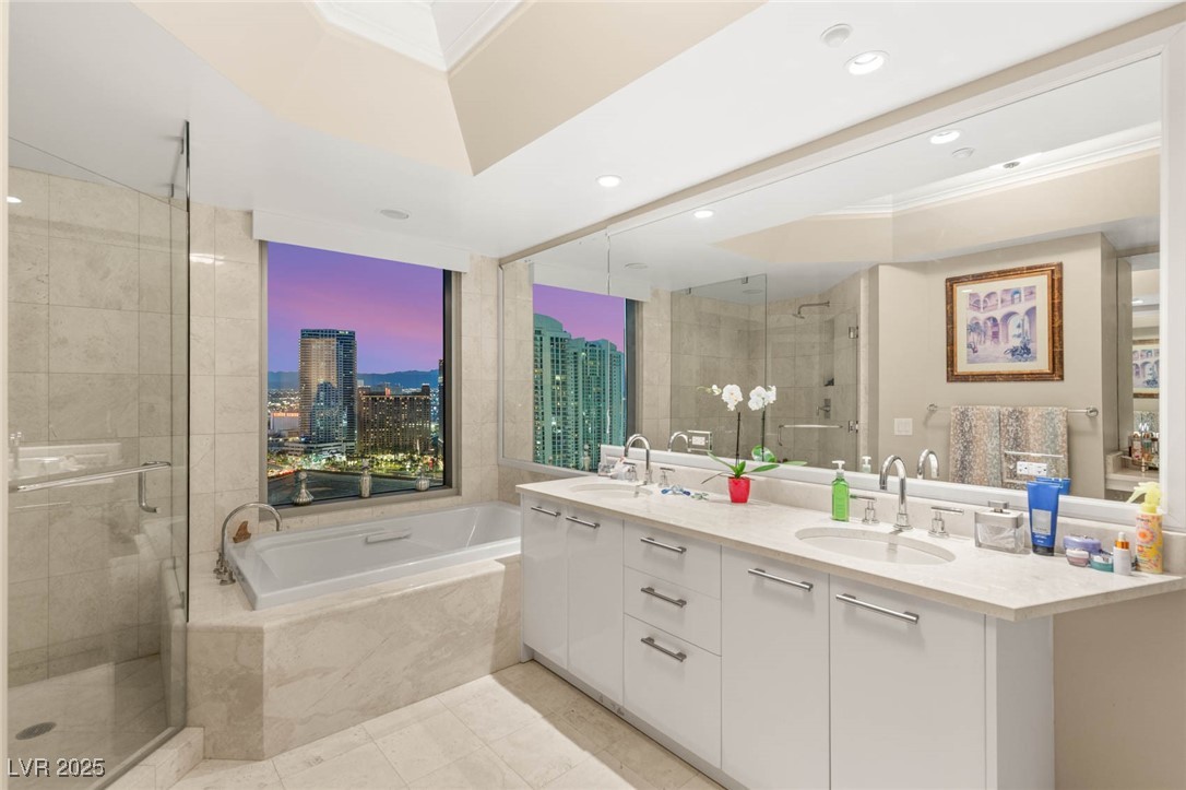 222 KAREN Avenue 2808