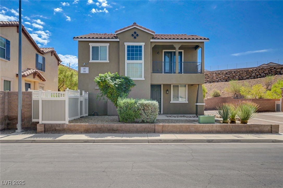917 HERITAGE COVE Drive