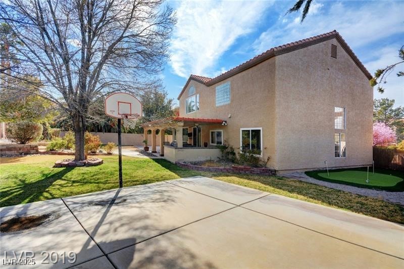7868 BROOK VALLEY Drive