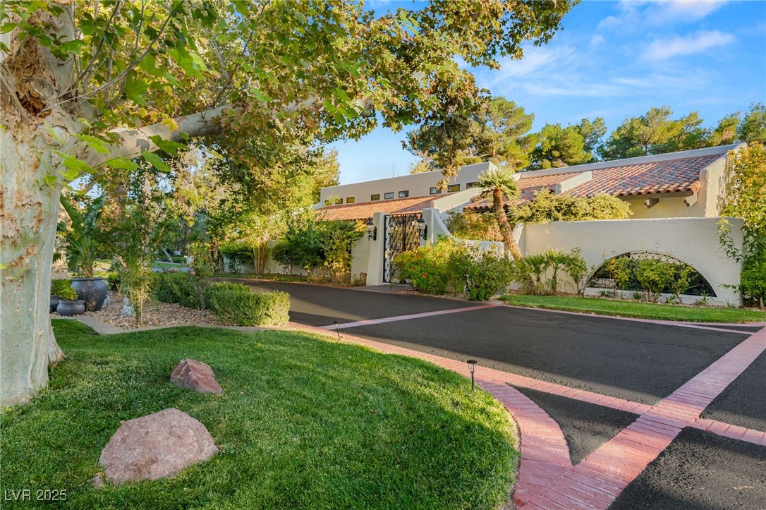 3321 La Mirada Avenue