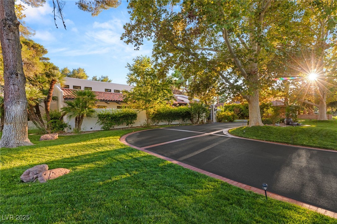 3321 La Mirada Avenue