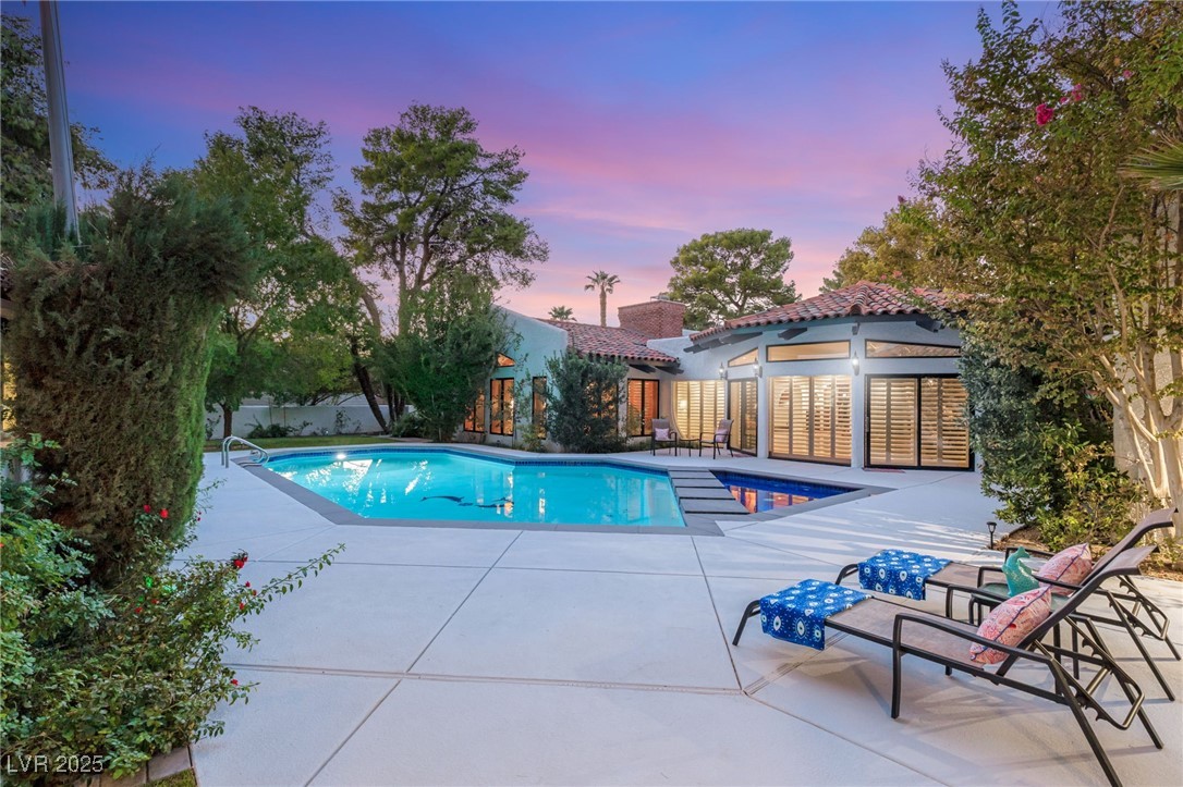 3321 La Mirada Avenue