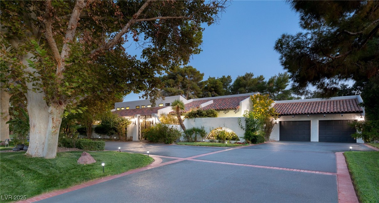 3321 La Mirada Avenue