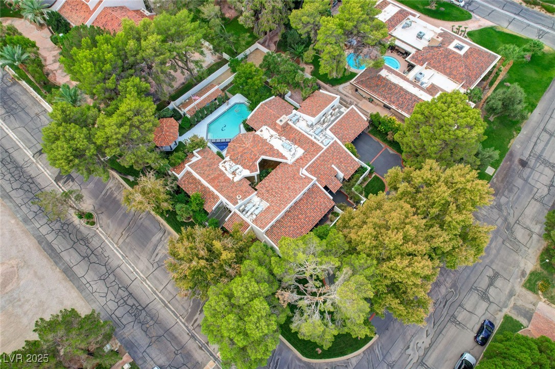 3321 La Mirada Avenue