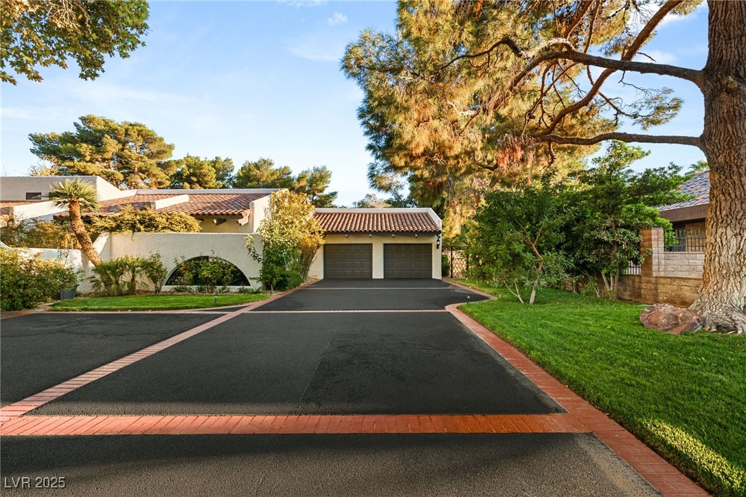 3321 La Mirada Avenue
