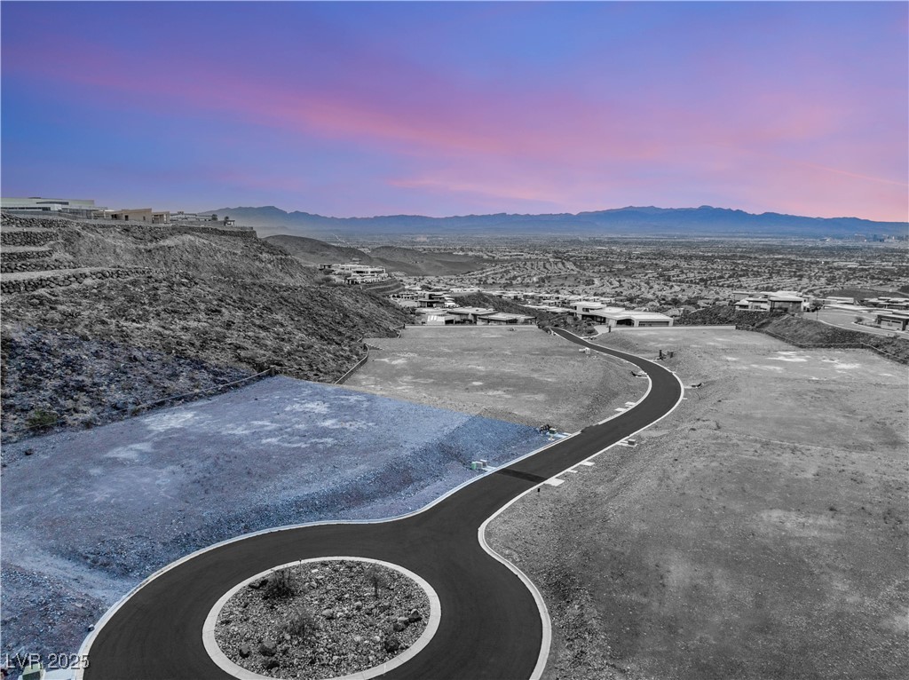 11 Horseshoe Rock Court