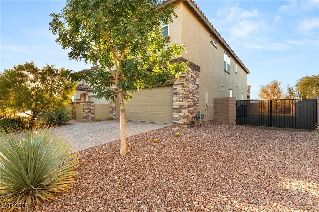964 Midnight View Avenue