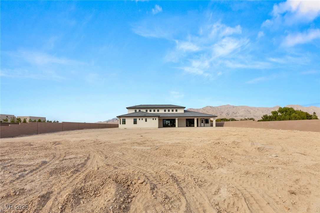 6383 HORSE Drive