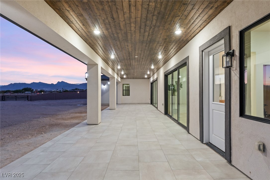 6383 HORSE Drive