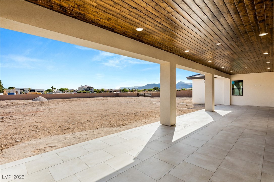 6383 HORSE Drive