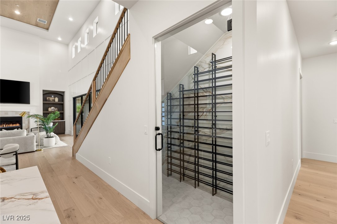 6383 HORSE Drive