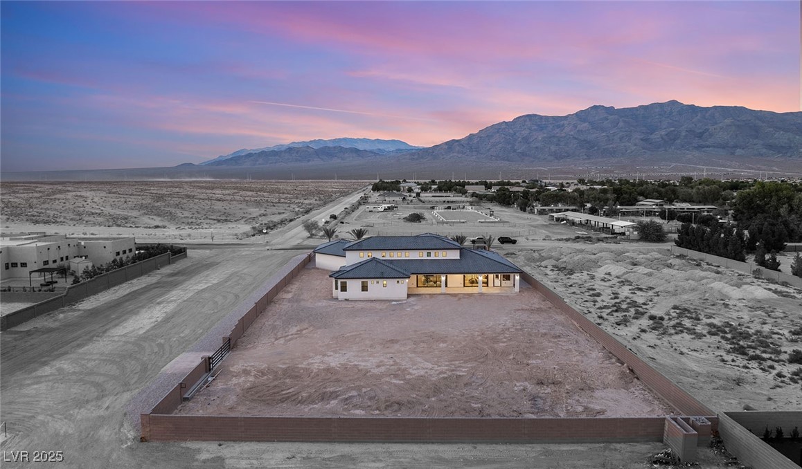 6383 HORSE Drive