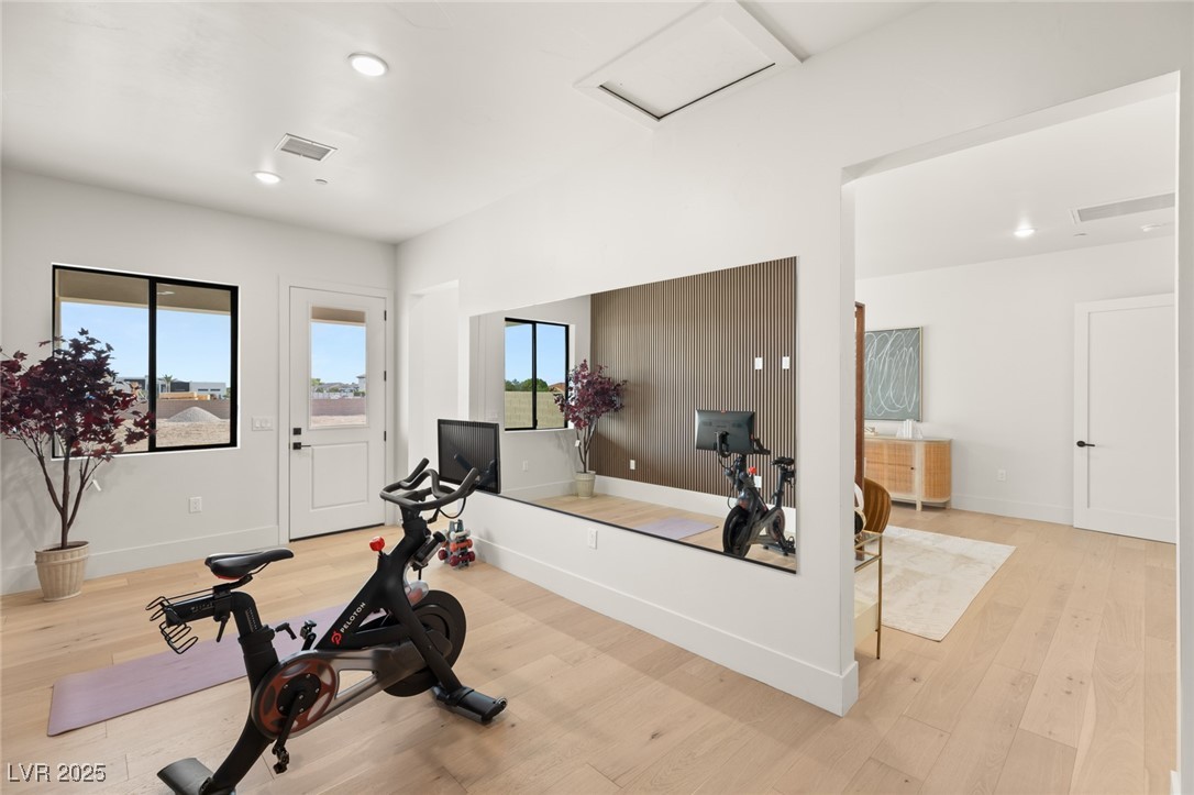6383 HORSE Drive
