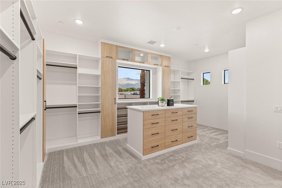 6383 HORSE Drive