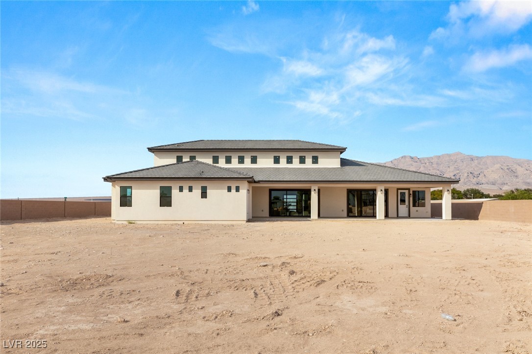 6383 HORSE Drive