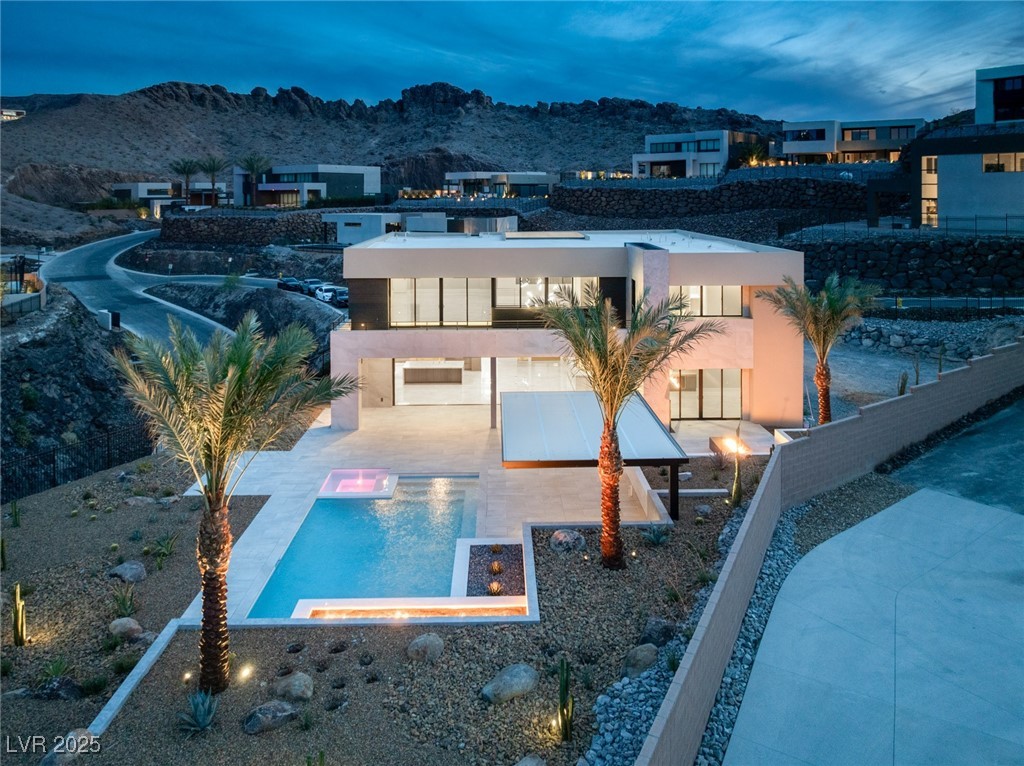 620 Dragon Mountain Court